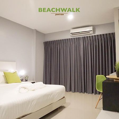 Beachwalk Jomtien Exterior photo