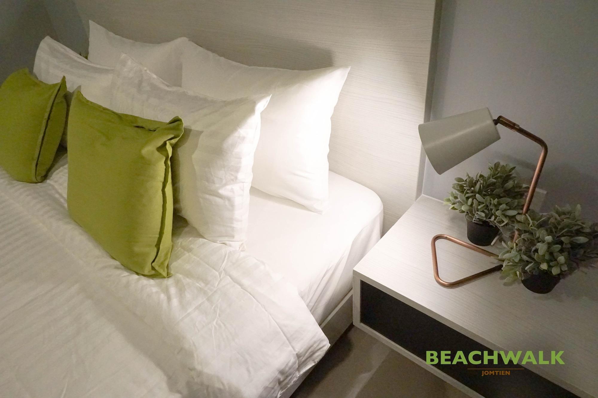 Beachwalk Jomtien Exterior photo