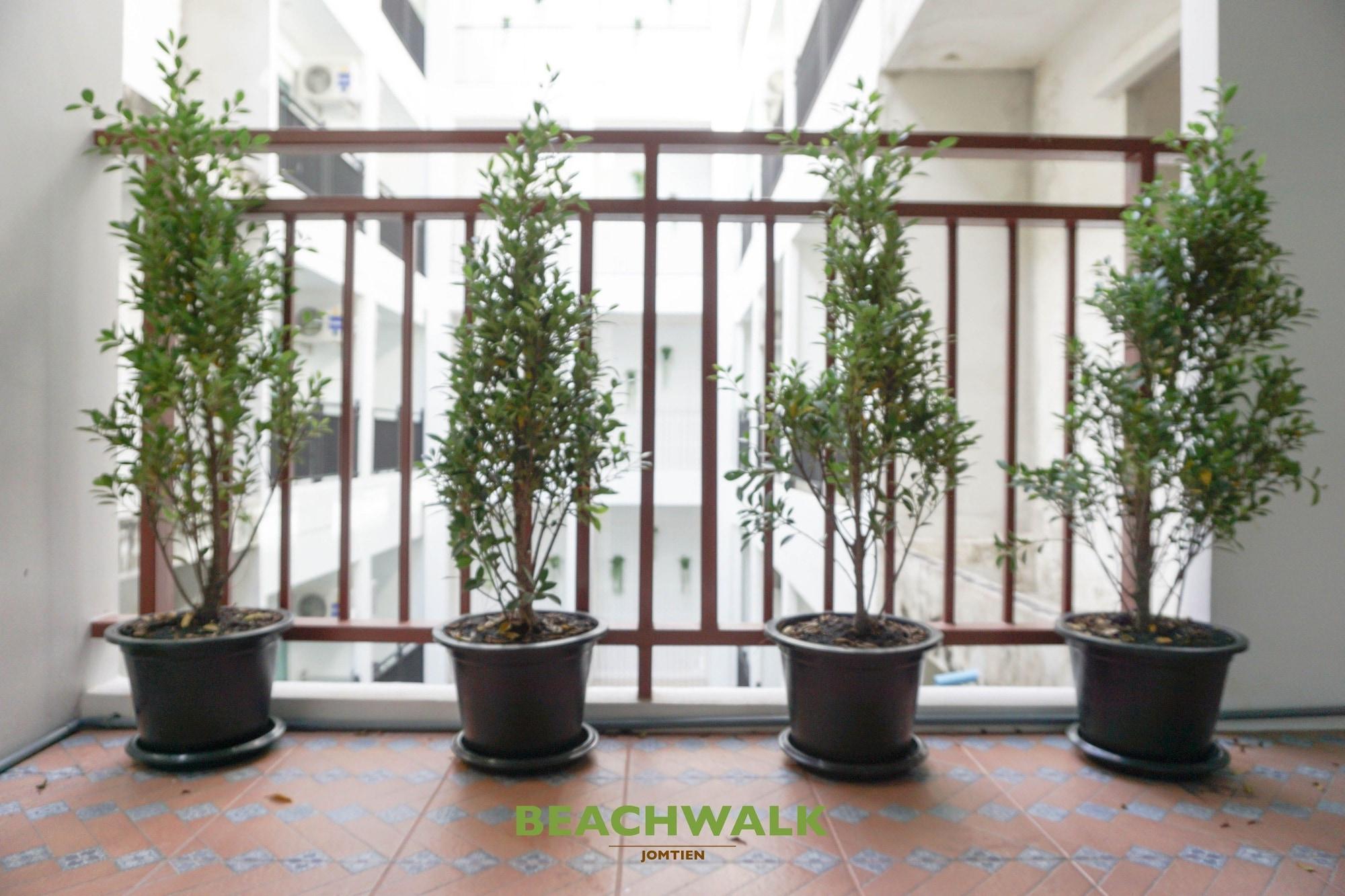 Beachwalk Jomtien Exterior photo