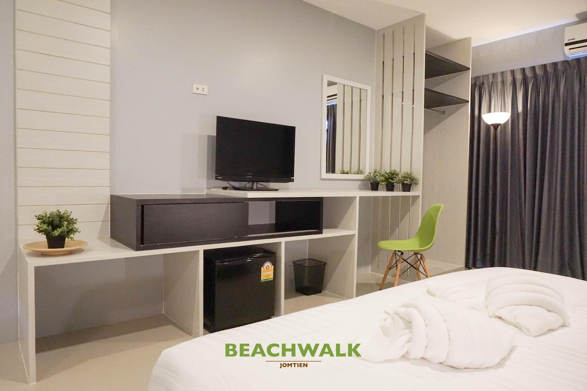 Beachwalk Jomtien Exterior photo