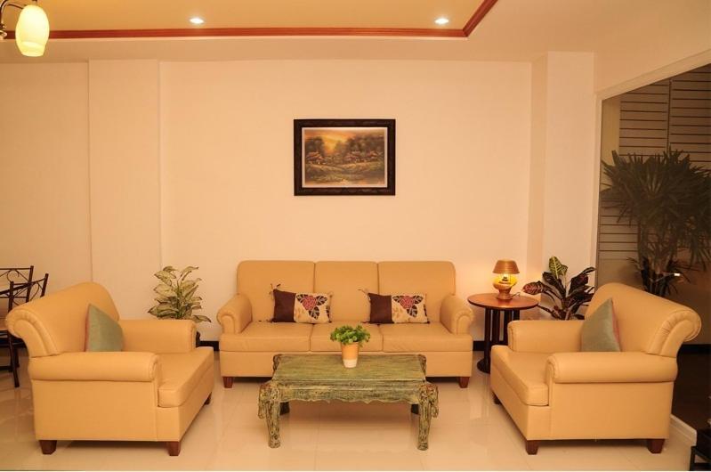 Beachwalk Jomtien Exterior photo