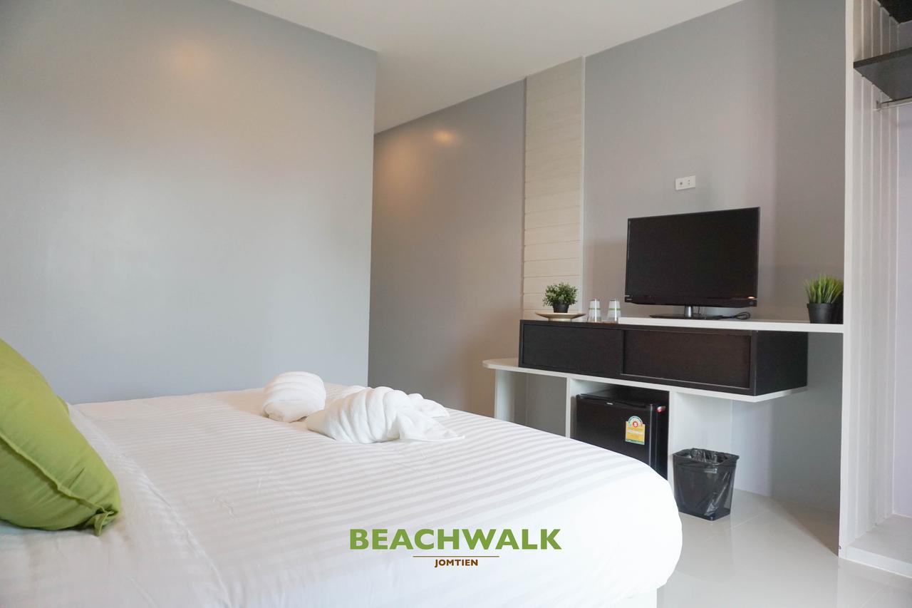Beachwalk Jomtien Exterior photo