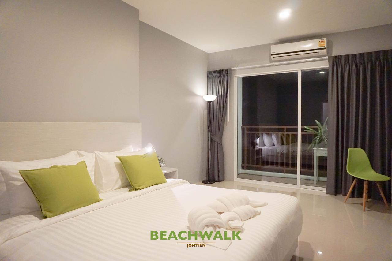 Beachwalk Jomtien Exterior photo