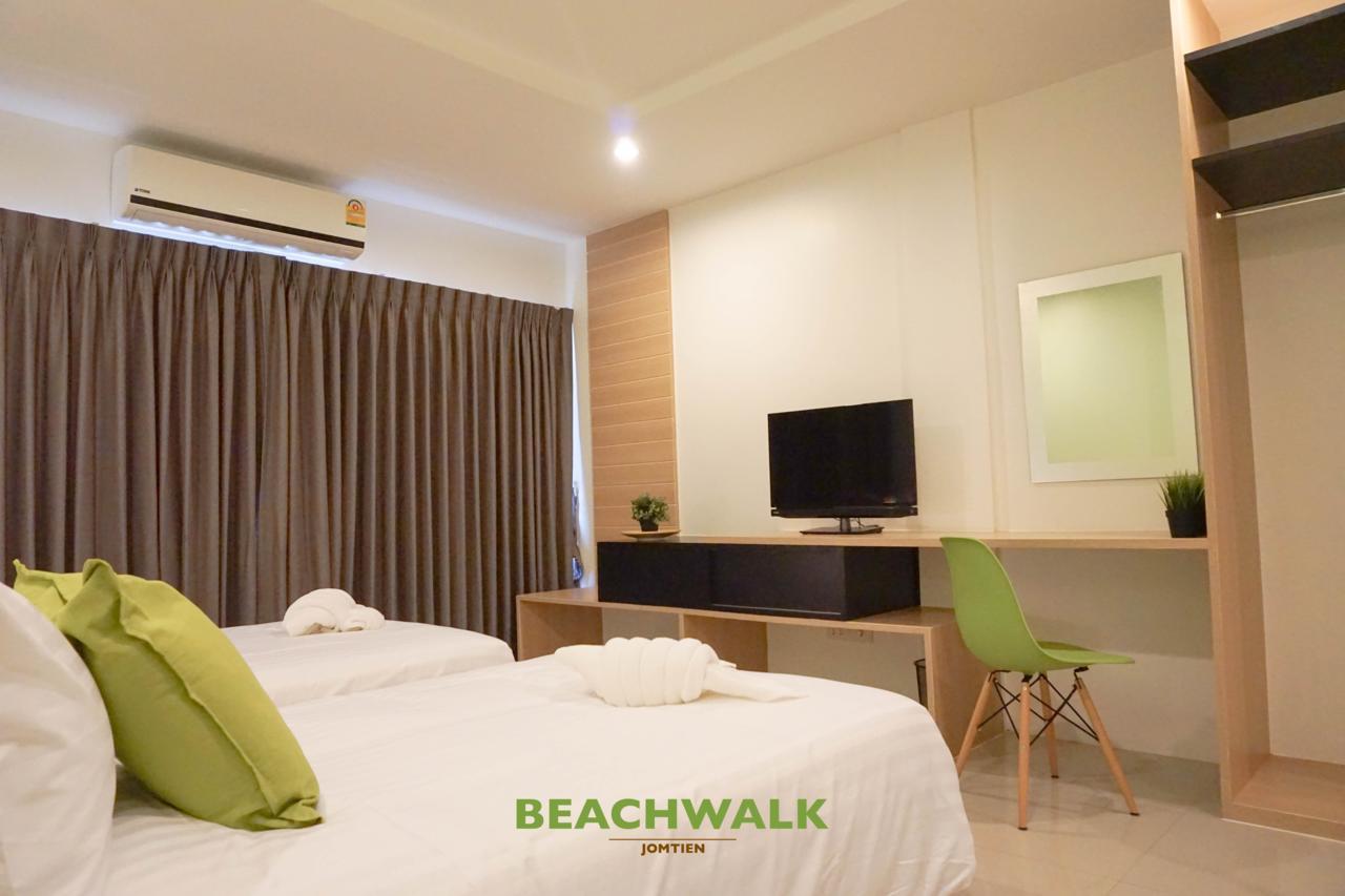 Beachwalk Jomtien Exterior photo