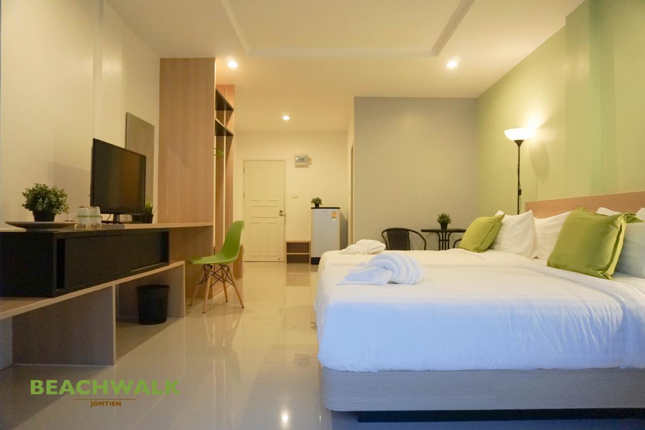 Beachwalk Jomtien Exterior photo