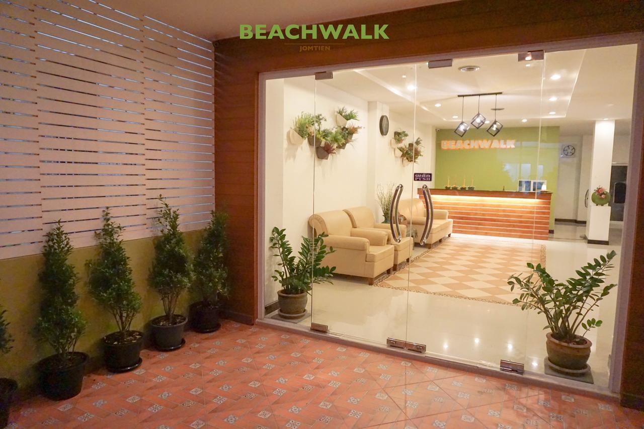 Beachwalk Jomtien Exterior photo